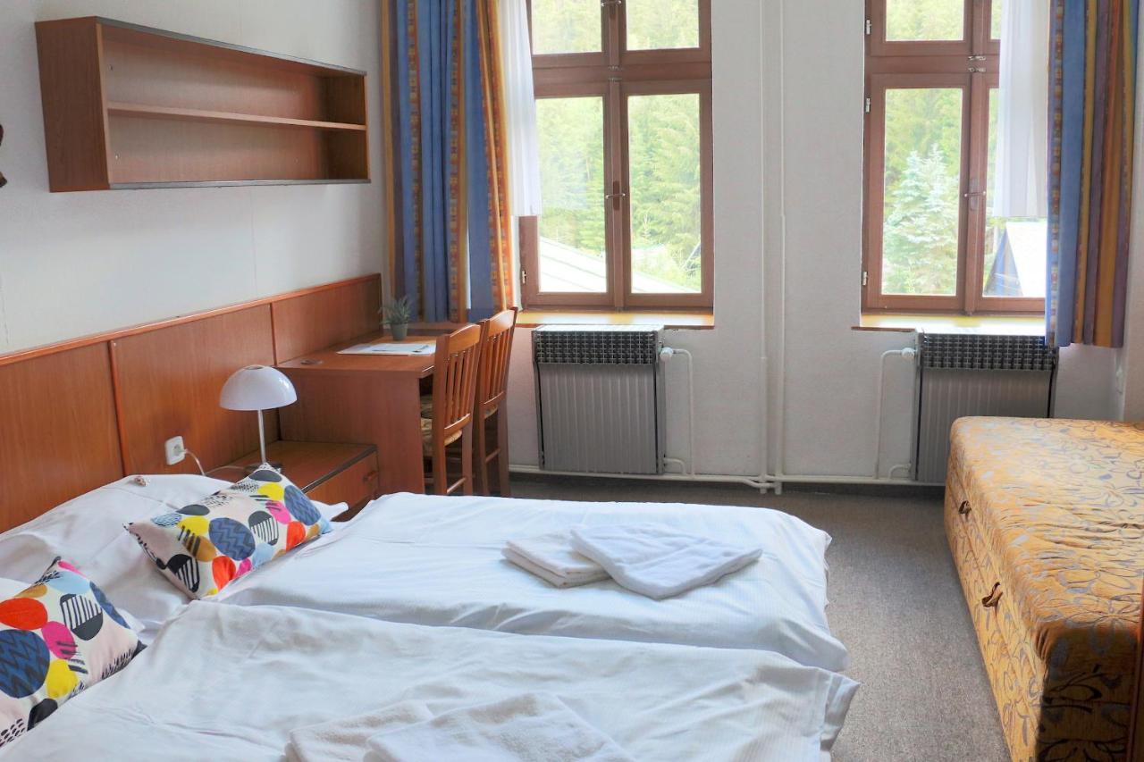 Hotel Maredis Корженов Номер фото