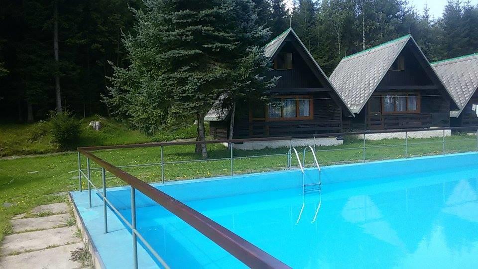 Hotel Maredis Корженов Екстер'єр фото